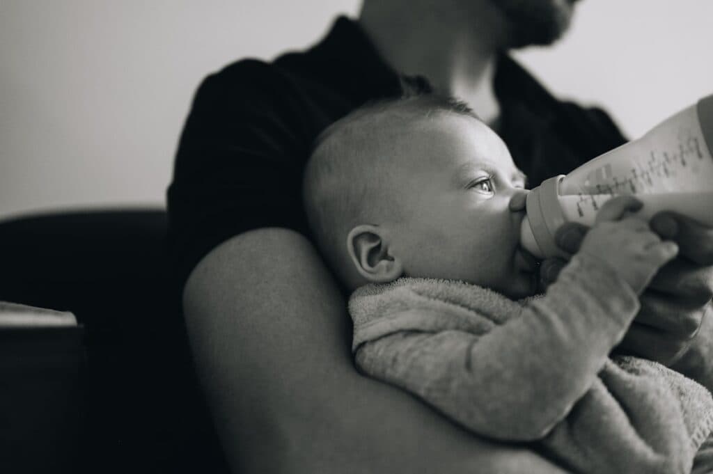 Gigoteuse et réveils nocturnes : garder bébé à bonne température pendant les tétées